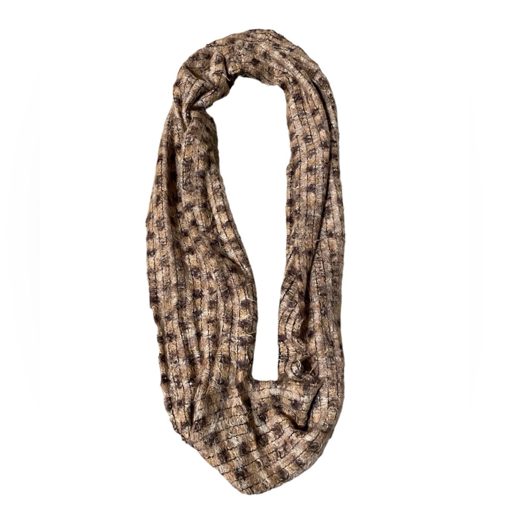 Infinity scarf